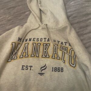 Light grey hoodie college 
Size S/M